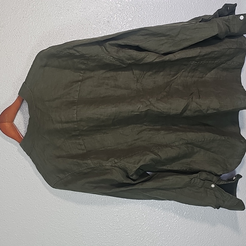 Baird Mcnutt 100% Linen Olive Green Button-Up Shirt. - Picture 7 of 7